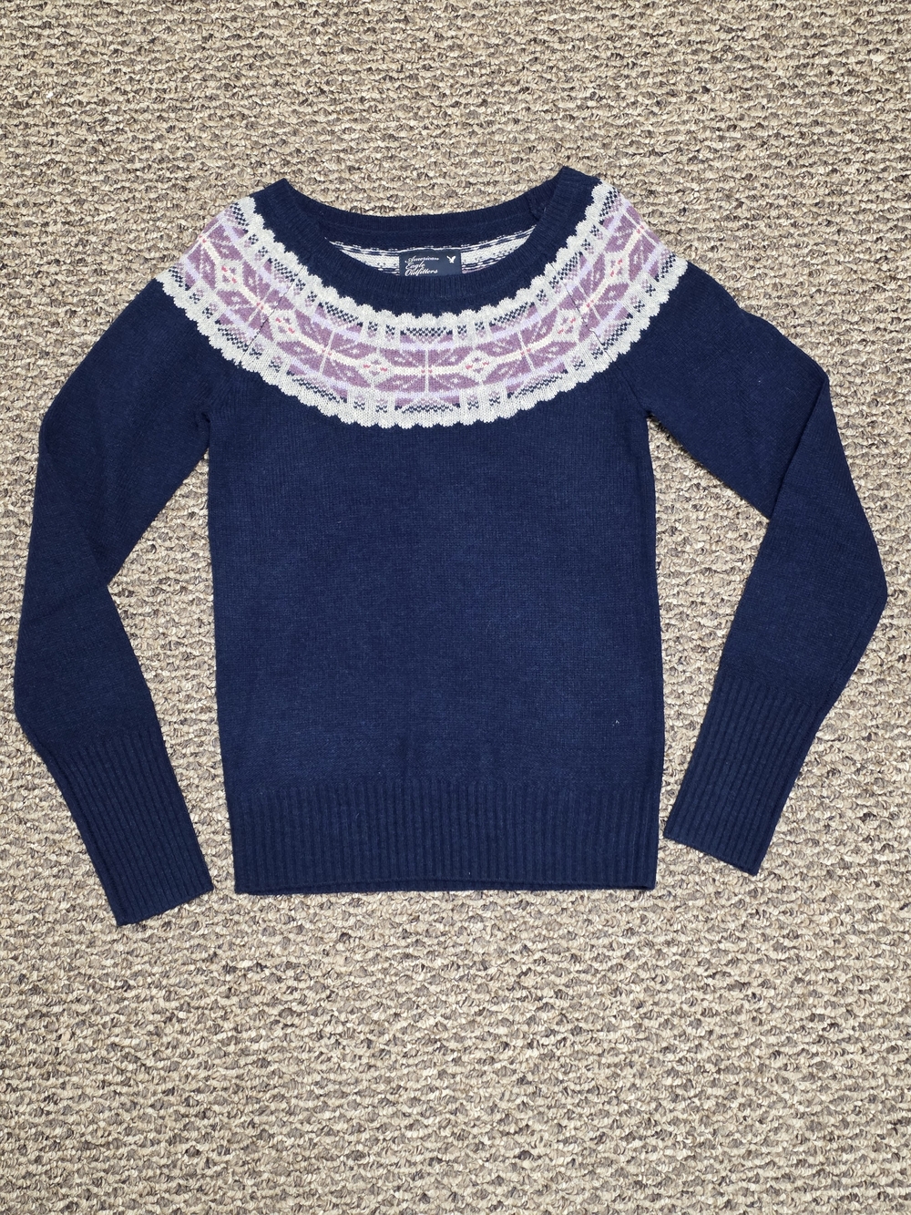 NWT American Eagle Navy Crewneck Wool Sweater Lavender Fair Isle Yoke MEDIUM - Picture 10 of 12